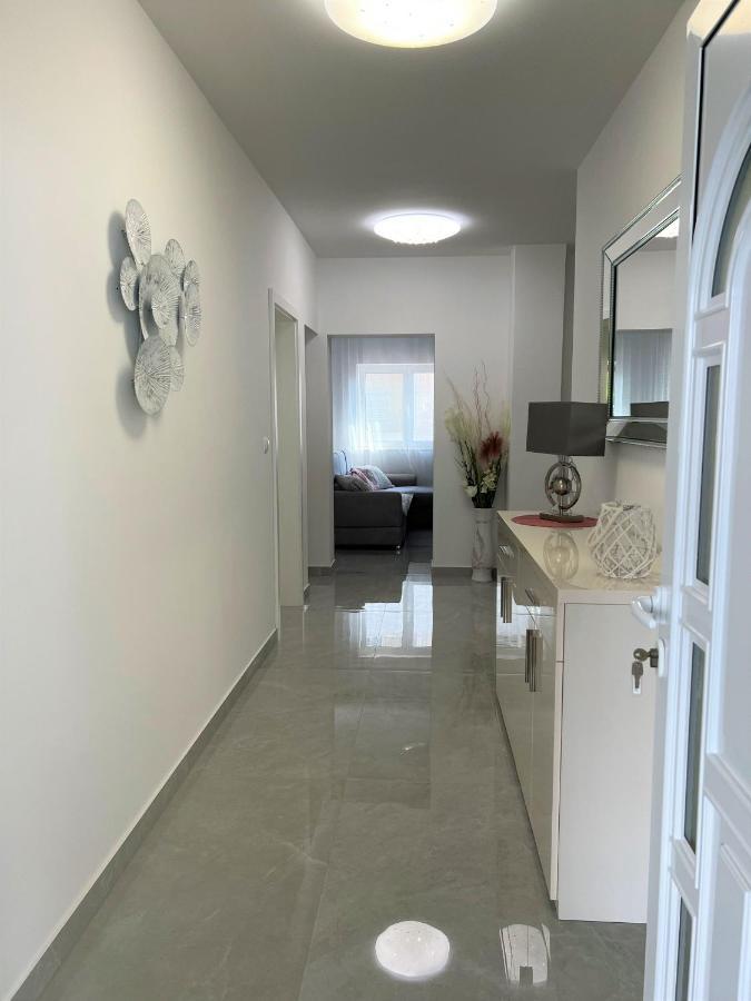 Apartment Makarska Ngoại thất bức ảnh
