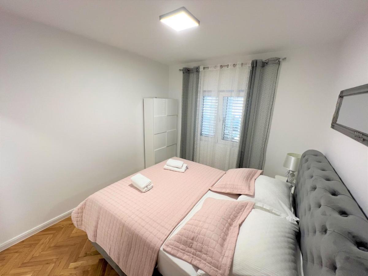 Apartment Makarska Ngoại thất bức ảnh