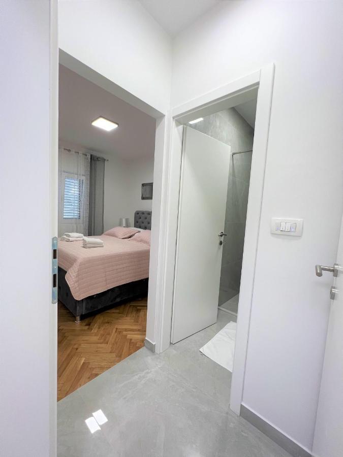 Apartment Makarska Ngoại thất bức ảnh