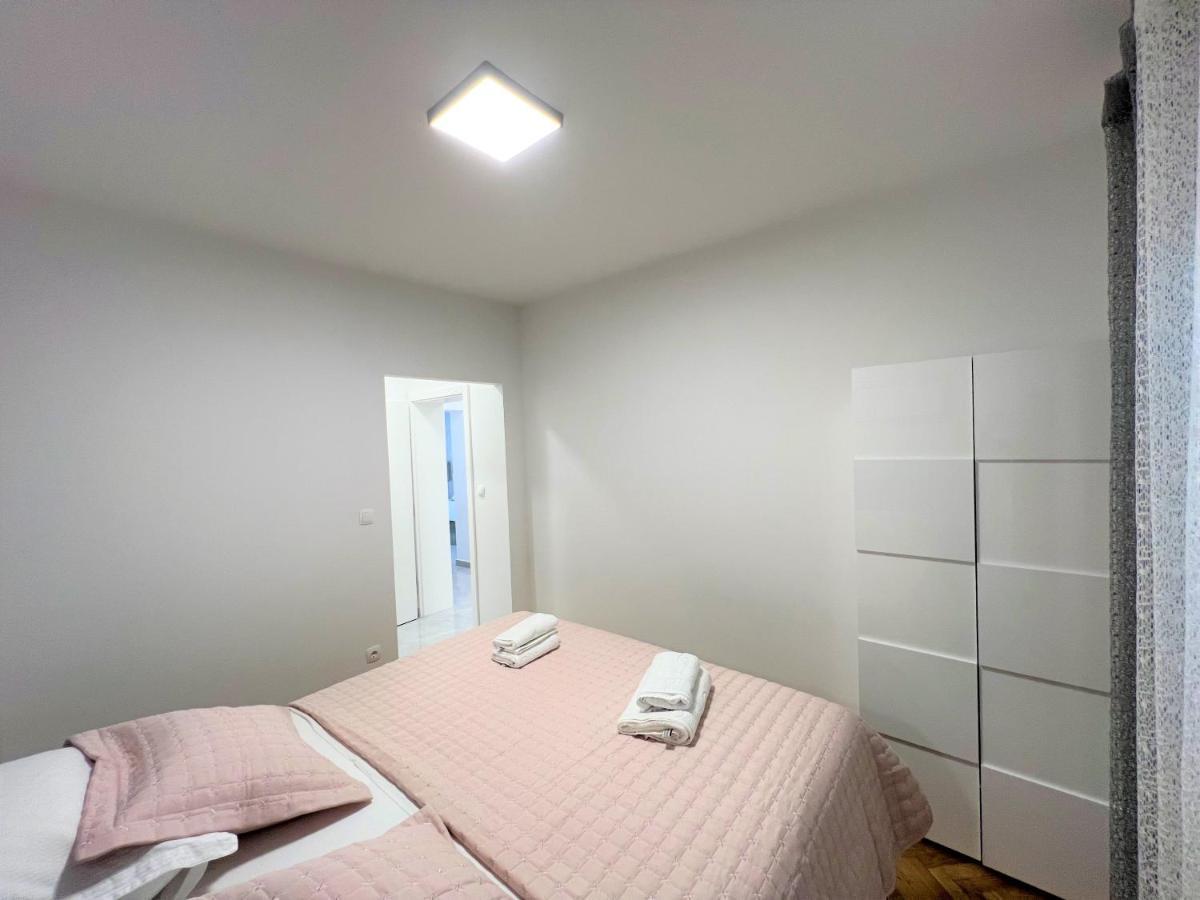 Apartment Makarska Ngoại thất bức ảnh